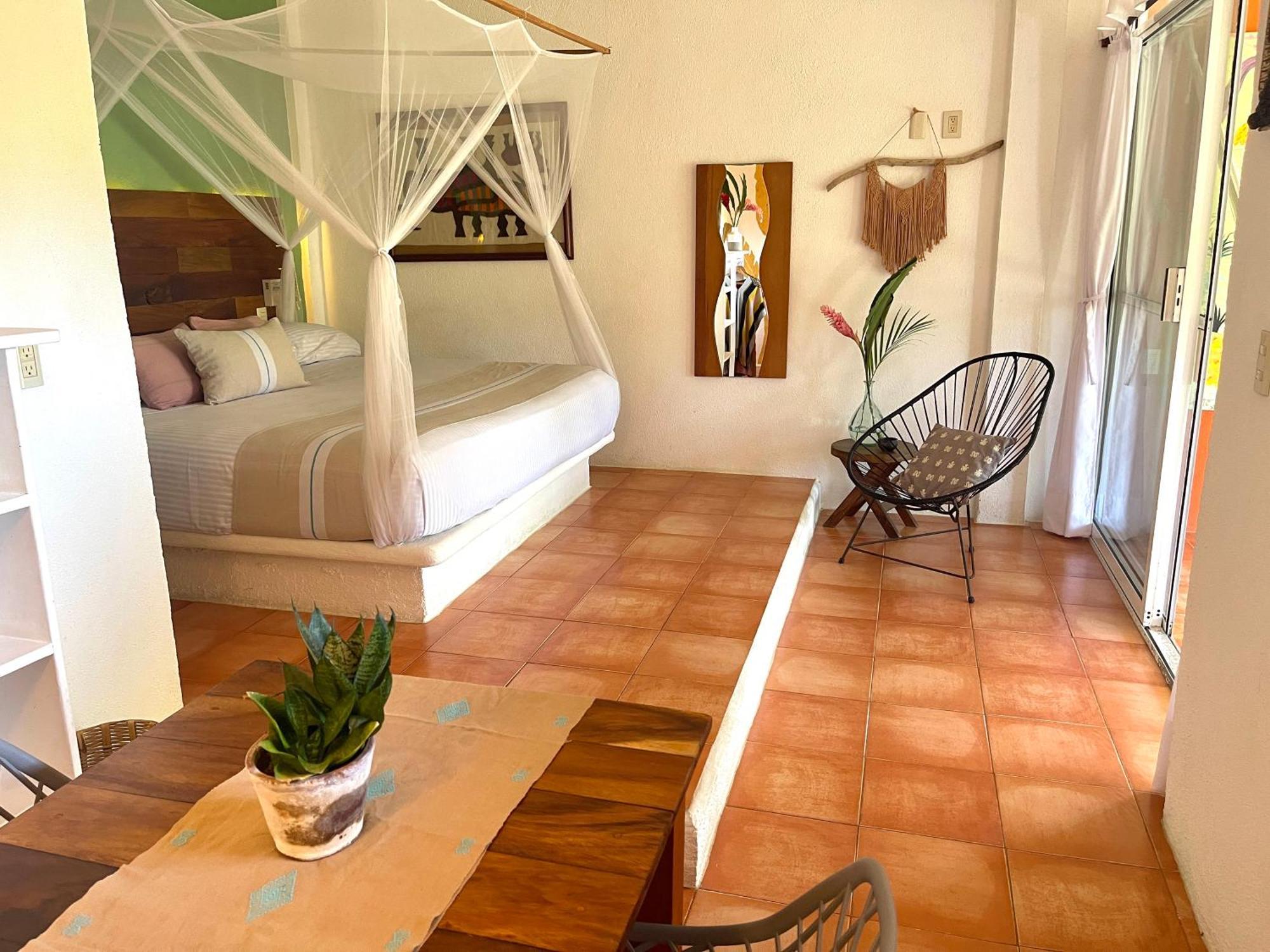 Hotel Casa Mixteca 지폴리테 외부 사진